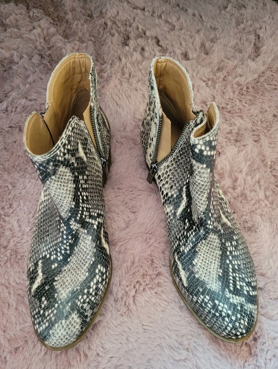 Lucky Brand Shoes - Lucky Brand Leather Snake-Print Double Zip Ankle Boots Booties Size 8 - "Breah"
